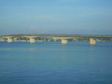 CAU QUANG HAI _NOI XAY RA VU CHIM DO CHET 42 NGUOI 